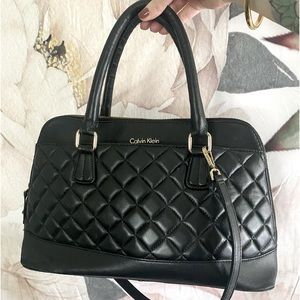 CALVIN KLEIN BLACK QUILTED BAG | LEATHER PURSE | PERFECT FALL WINTER BAG